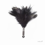 LELO Tantra Feather Teaser